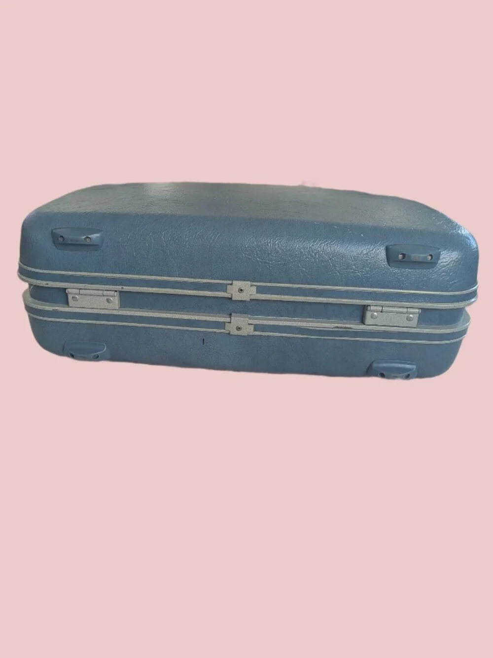 Vintage Hardshell Samsonite Suitcase
